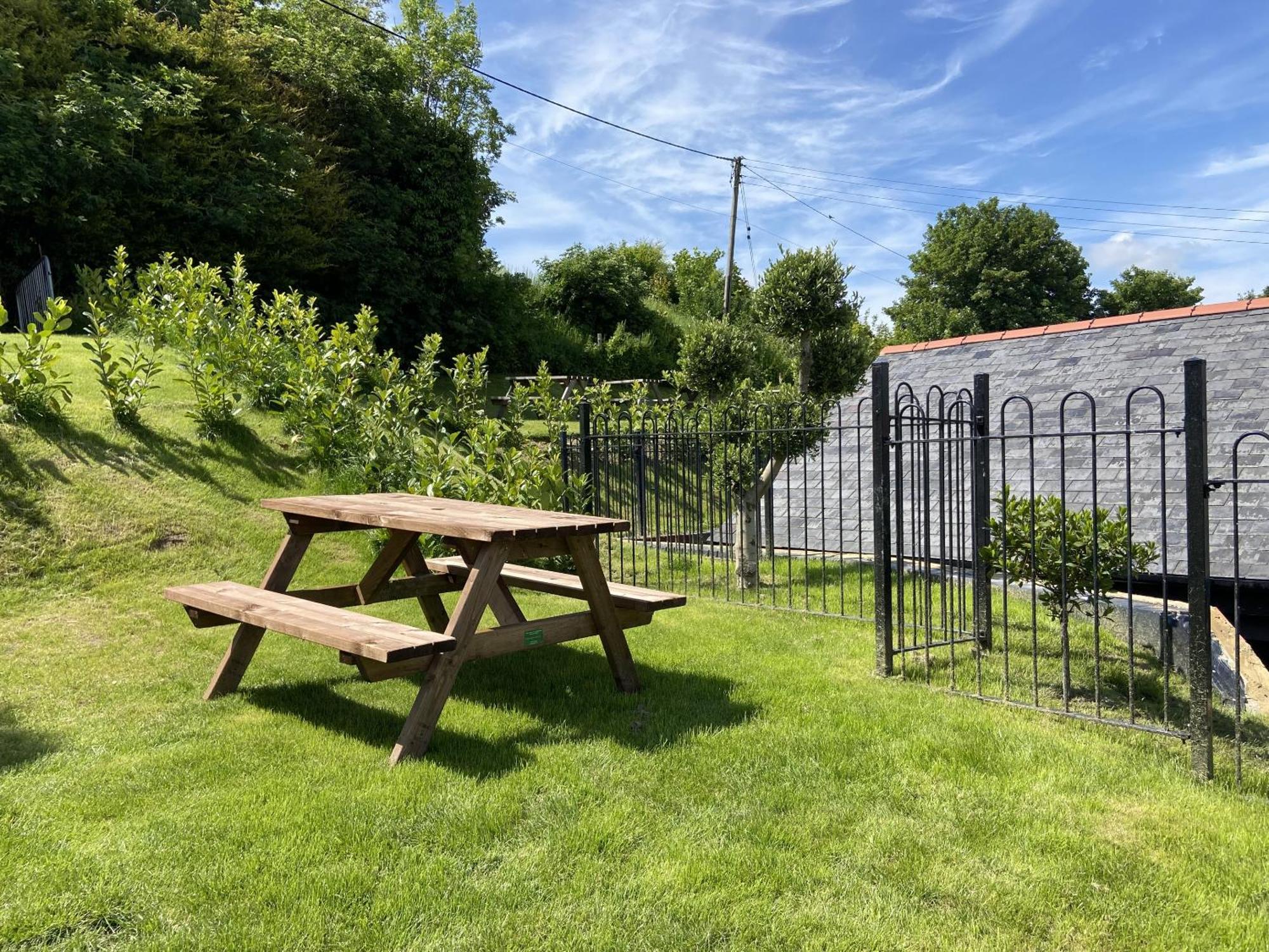 Bed and Breakfast The Lydden Bell Exteriér fotografie