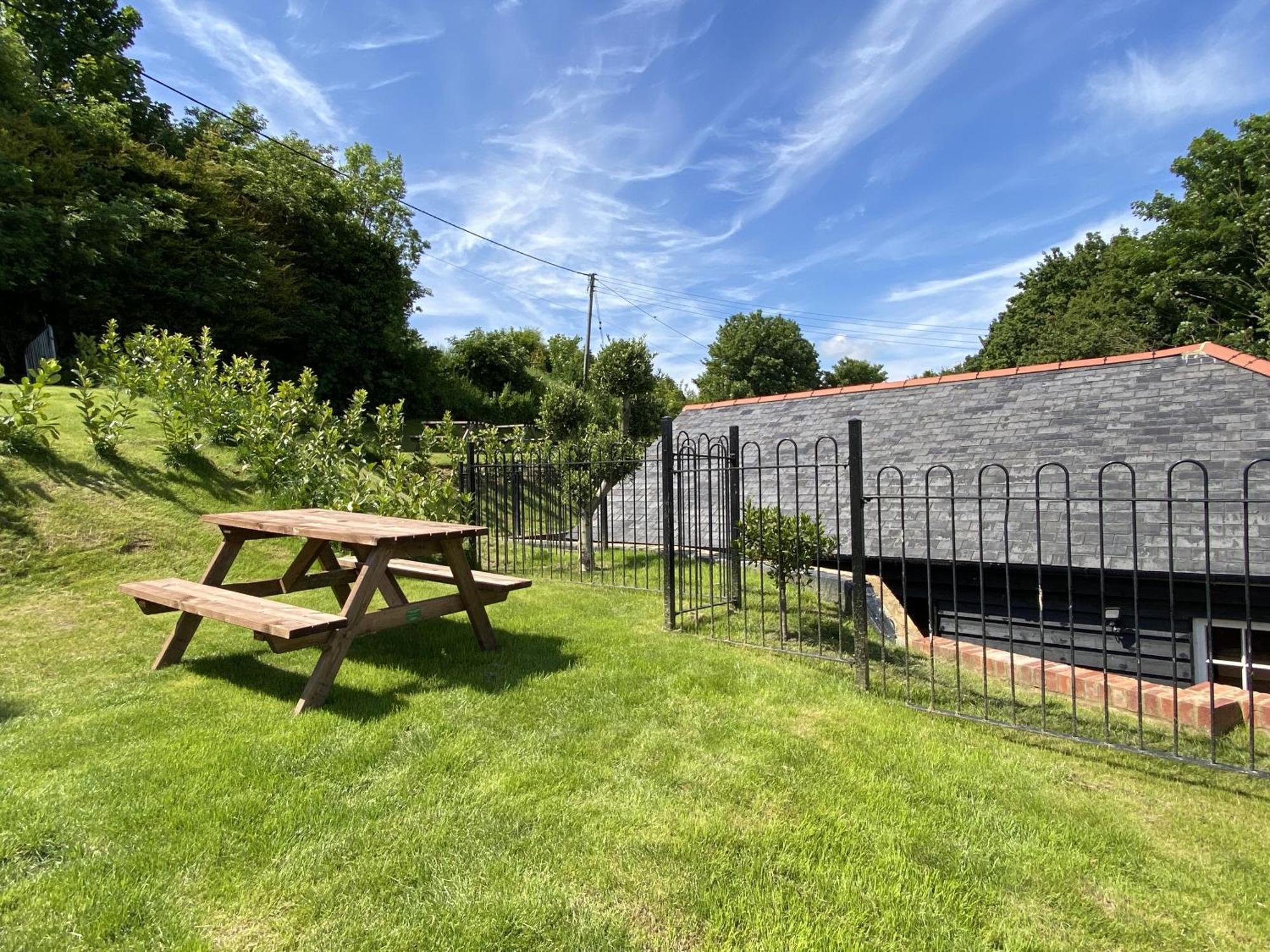 Bed and Breakfast The Lydden Bell Exteriér fotografie